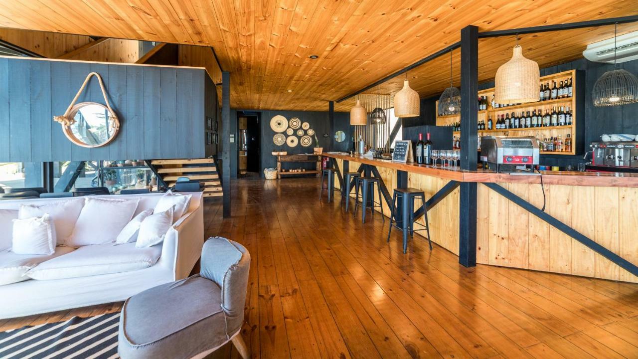 Hotel Puerto Viejo Льико Экстерьер фото