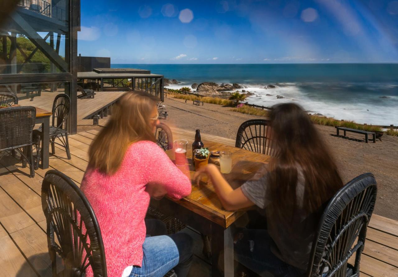 Hotel Puerto Viejo Льико Экстерьер фото